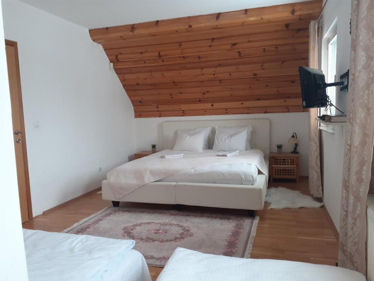 Holiday Home Vila Bjelašnica エクステリア 写真