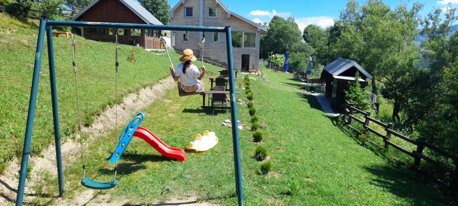 Holiday Home Vila Bjelašnica エクステリア 写真