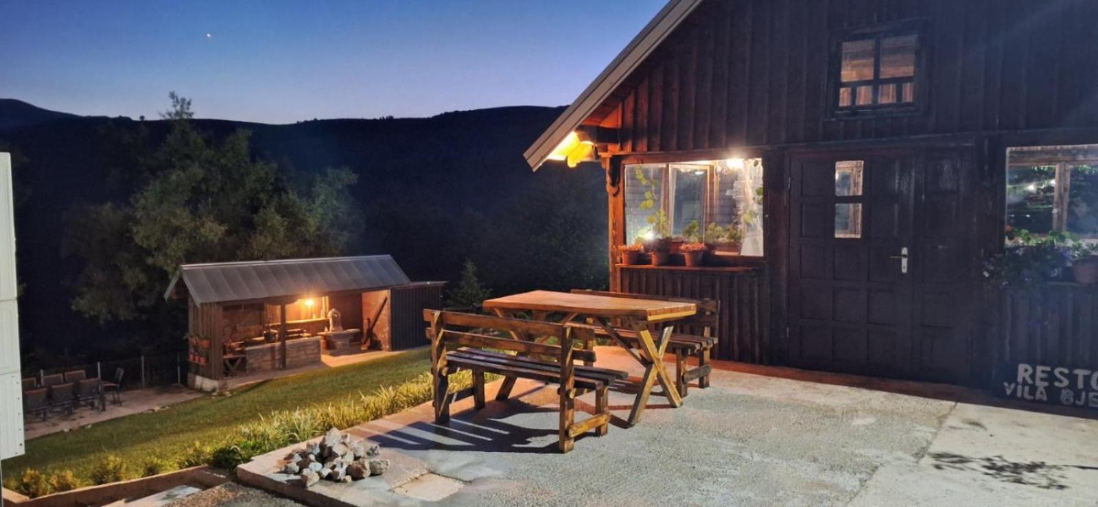 Holiday Home Vila Bjelašnica エクステリア 写真