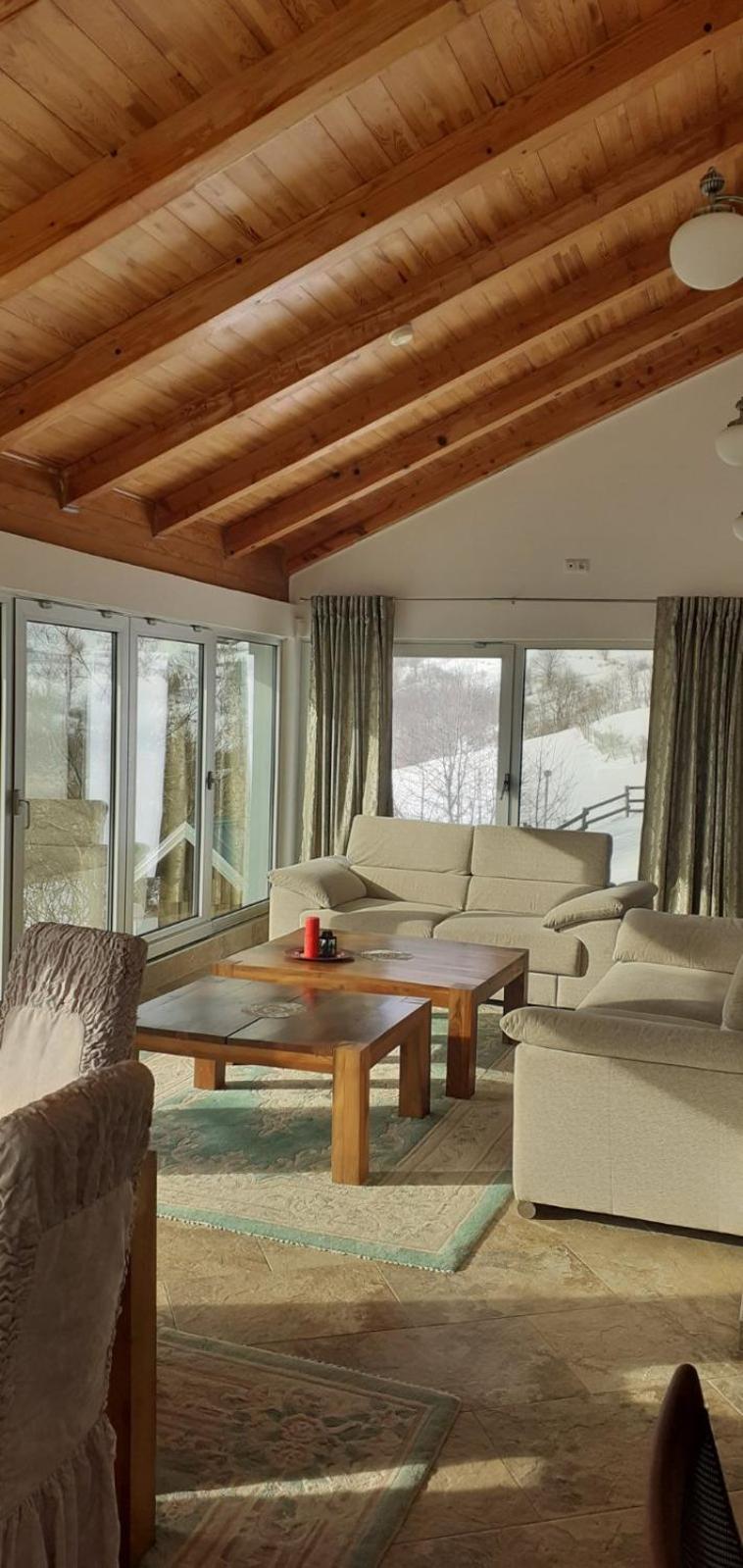 Holiday Home Vila Bjelašnica エクステリア 写真